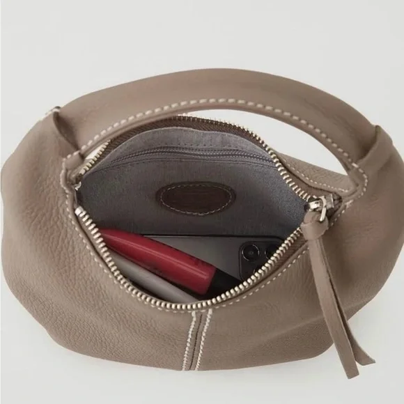 Roots Tan Hobo Bag with Curved Handle and Contrast Stitching - Picture 6 of 7